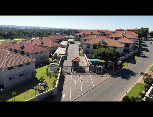 2 BEDROOM TOWNHOUSE FOR SALE IN MEYERSDAL